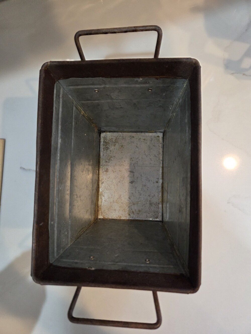 Farmhouse Metal Container - Picture 4 of 7